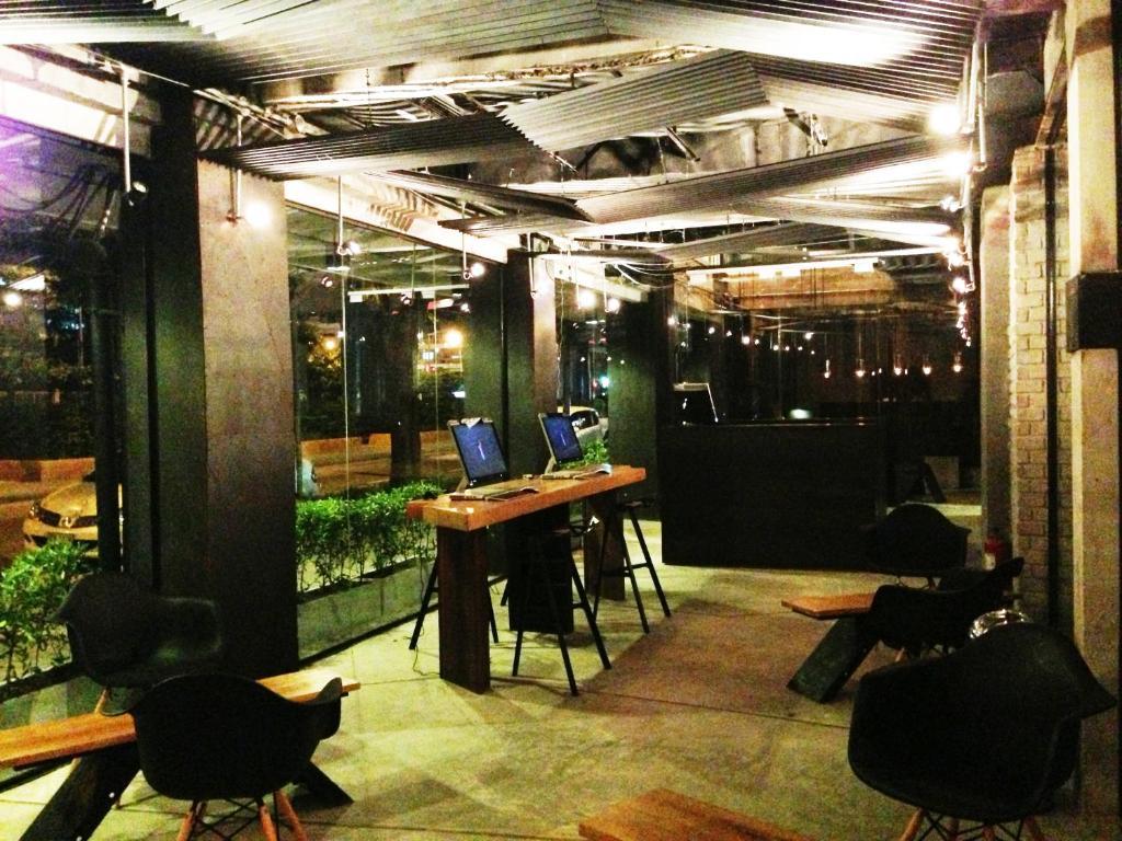 Thrive The Hostel : Patpong By The Belle Bangkok Exteriér fotografie