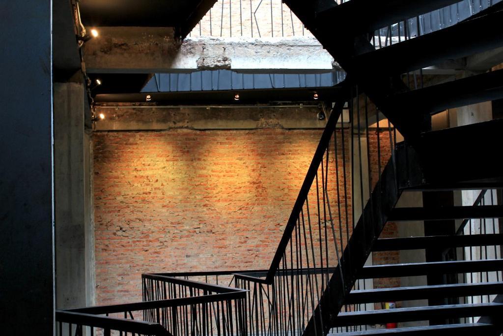 Thrive The Hostel : Patpong By The Belle Bangkok Exteriér fotografie